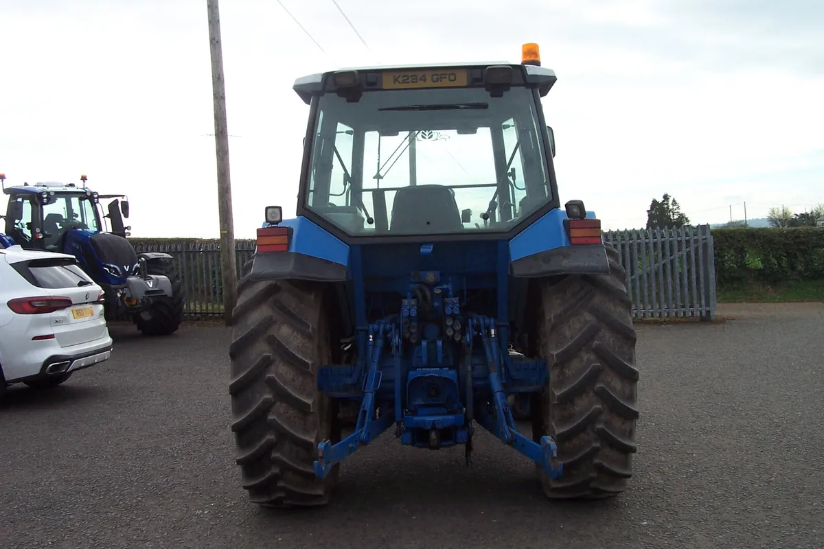 1992 Ford 7840 SLE - Image 4