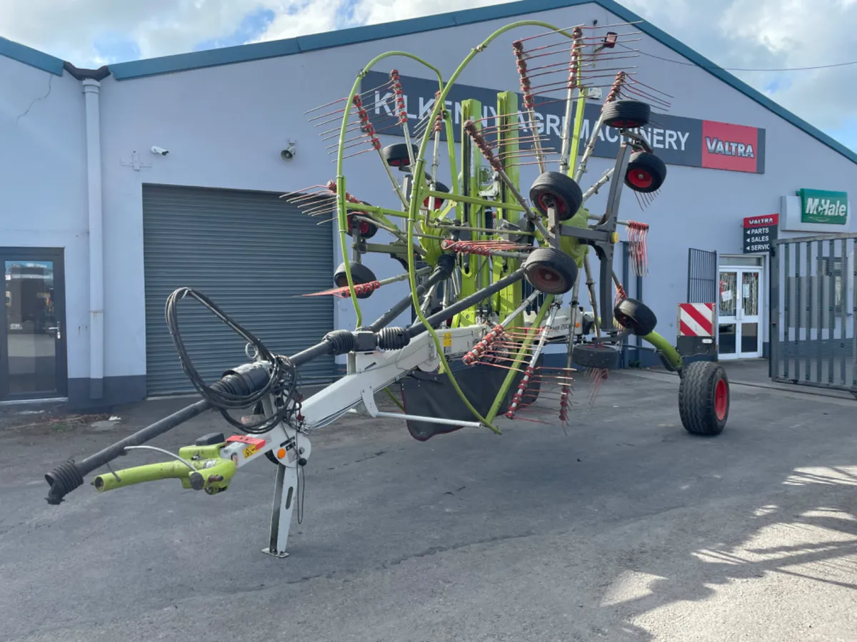 2021 Claas 2800 Rake - Image 1