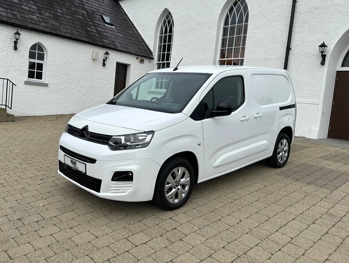 2020 Citroen Berlingo Enterprise 100bhp Fully Load - Image 3
