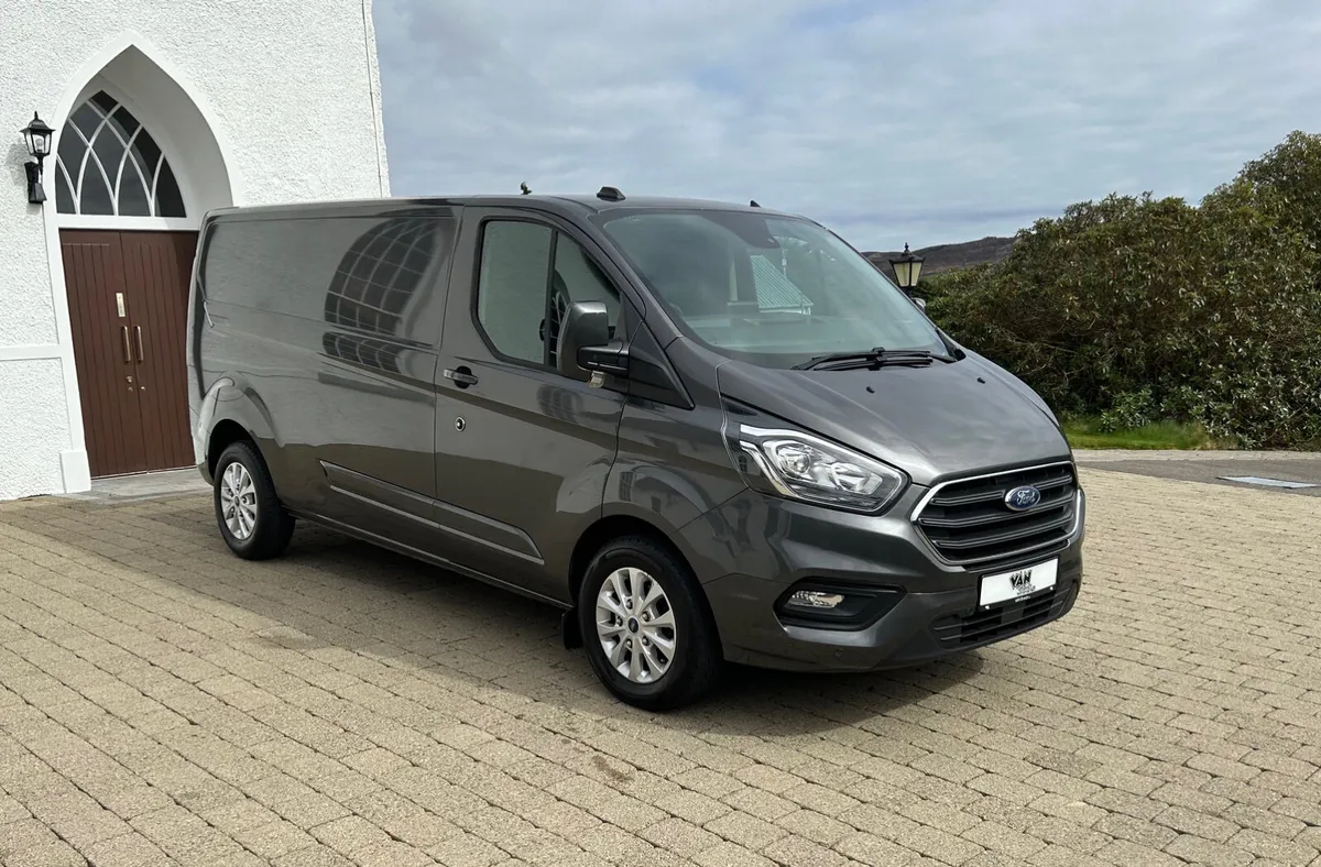 2021 (212reg) Ford Transit Custom Limited LWB - Image 1