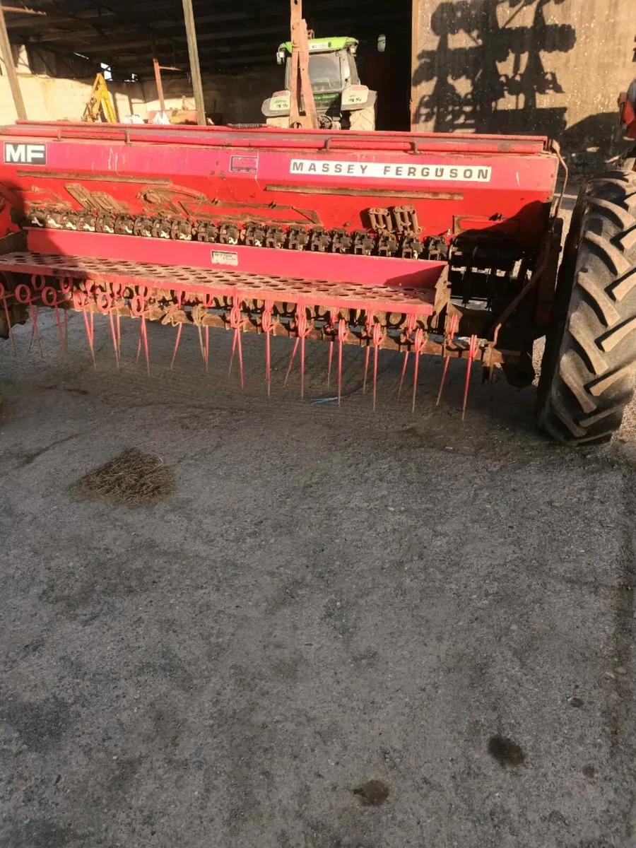 Mf 30 Corndrill - Image 2