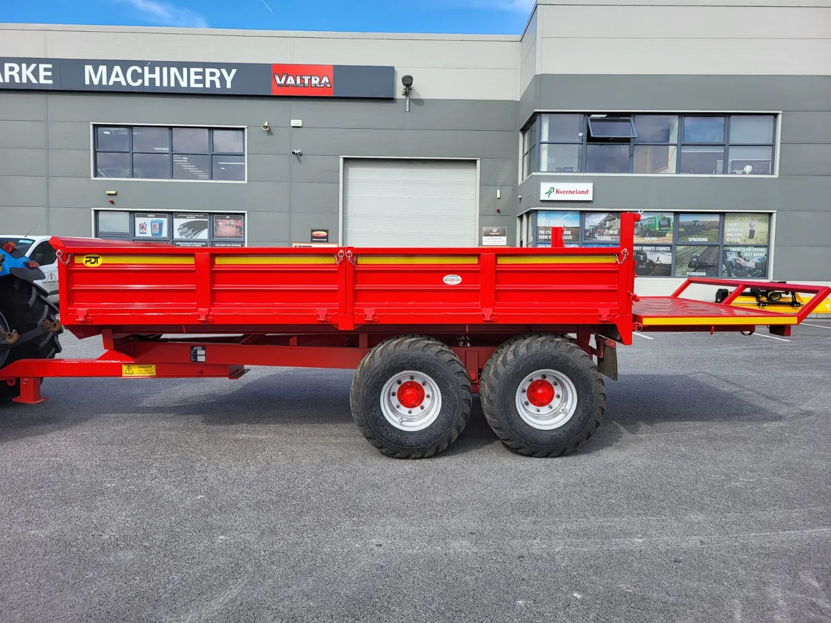 Donnelly 14ft x7ft6" Tipping trailer c/w bale Ext - Image 2