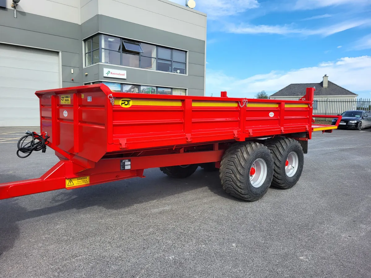 Donnelly 14ft x7ft6" Tipping trailer c/w bale Ext - Image 1