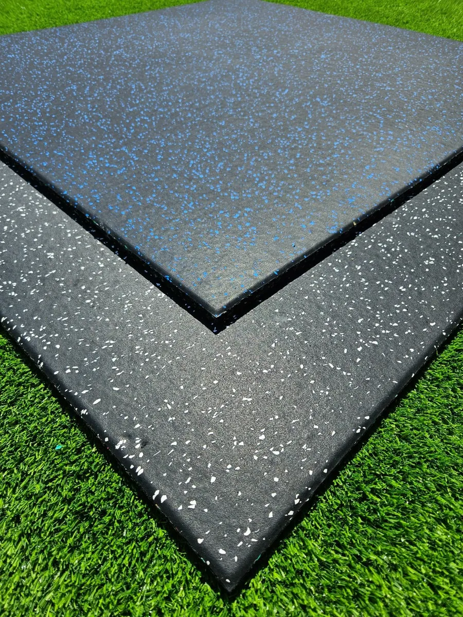 Gym rubber flooring mats - Image 1