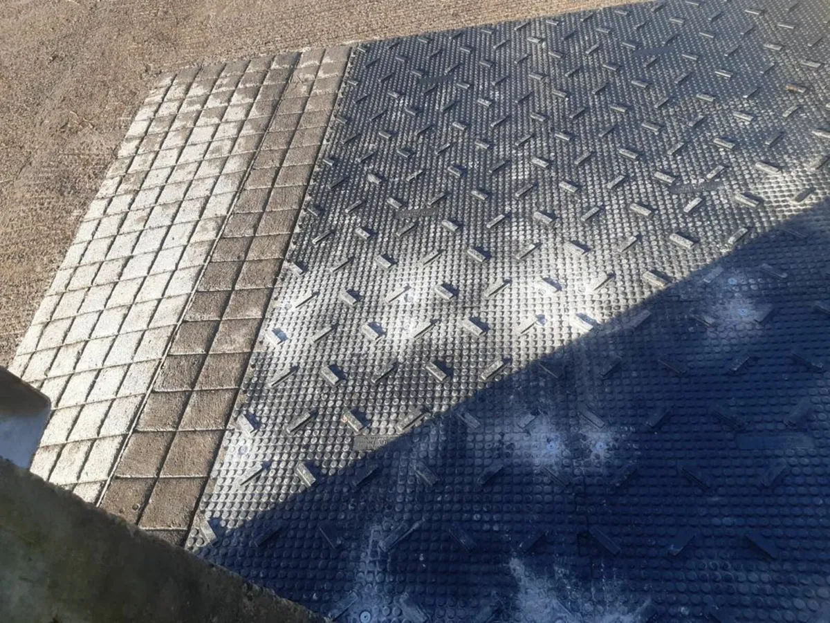 Builder Avalible and Welding services - Image 2