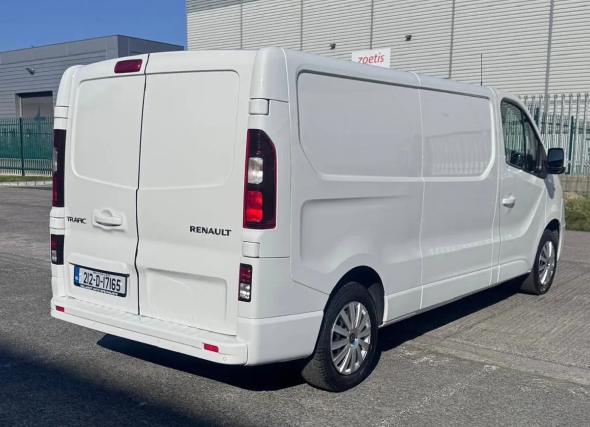 2021 Renault Trafic 2 Litre LWB - Image 4