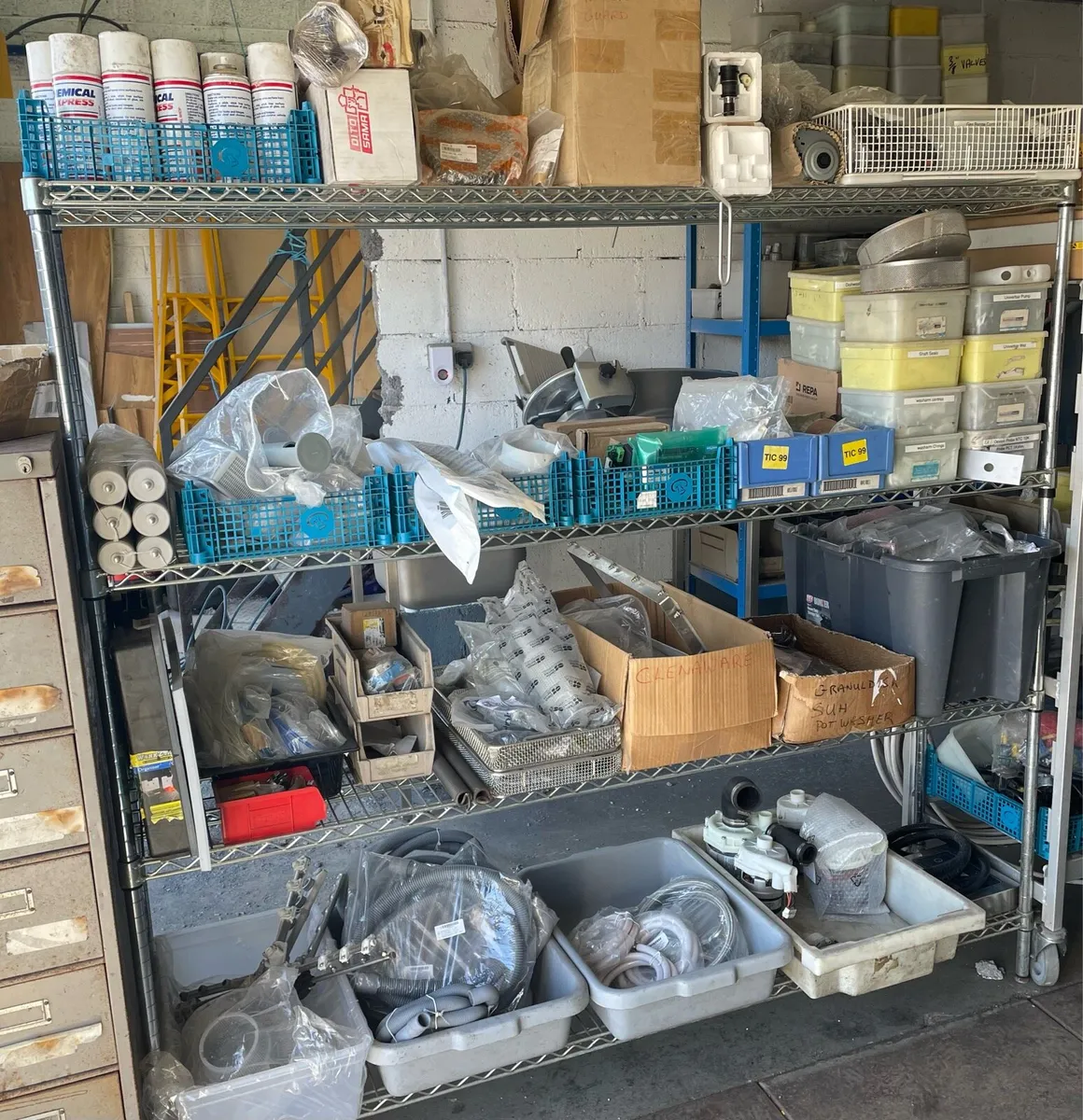 Catering Spares & Sundries. OPEN TO OFFERS. - Image 4