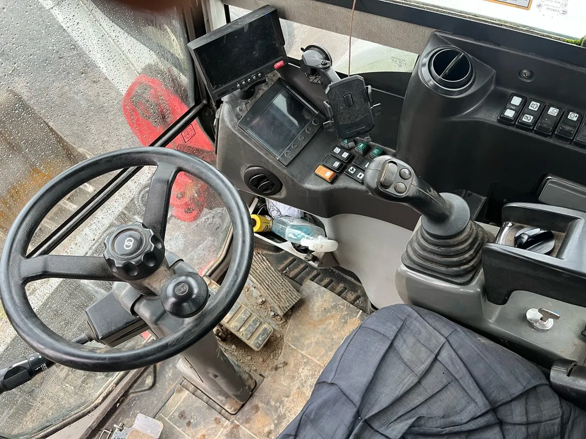 Takeuchi TB 295 - Image 4