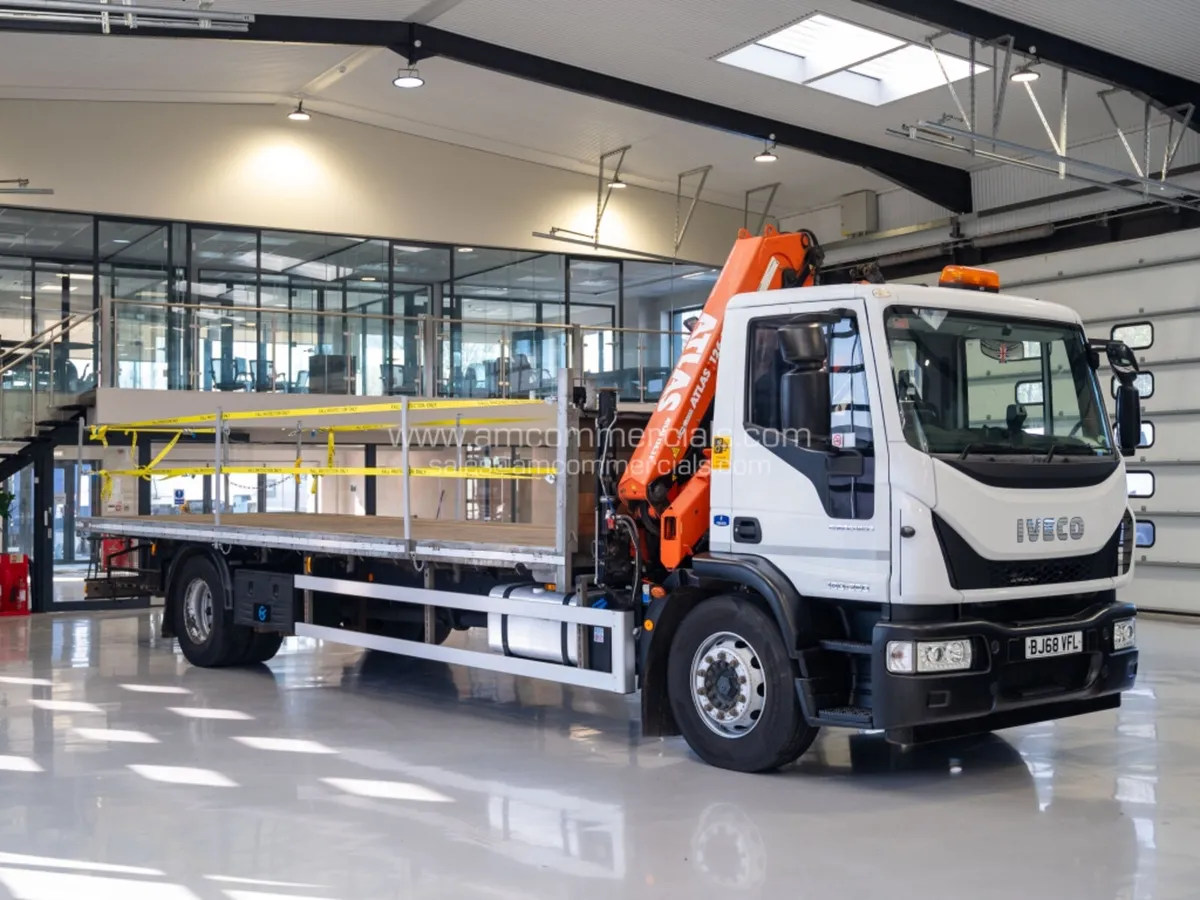 2018 (68) IVECO EUROCARGO 180 4X2 CRANE MOUNTED FL - Image 1