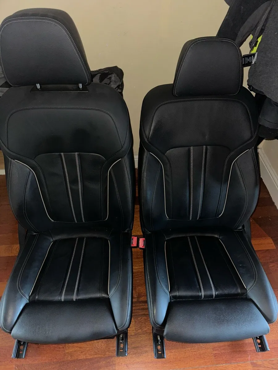 Bmw 5 G30 breaking for parts - Image 4