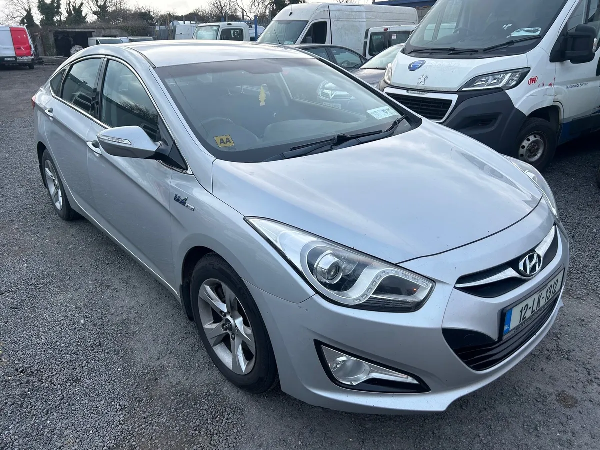 2012 Hyundai i40 For breaking - Image 1