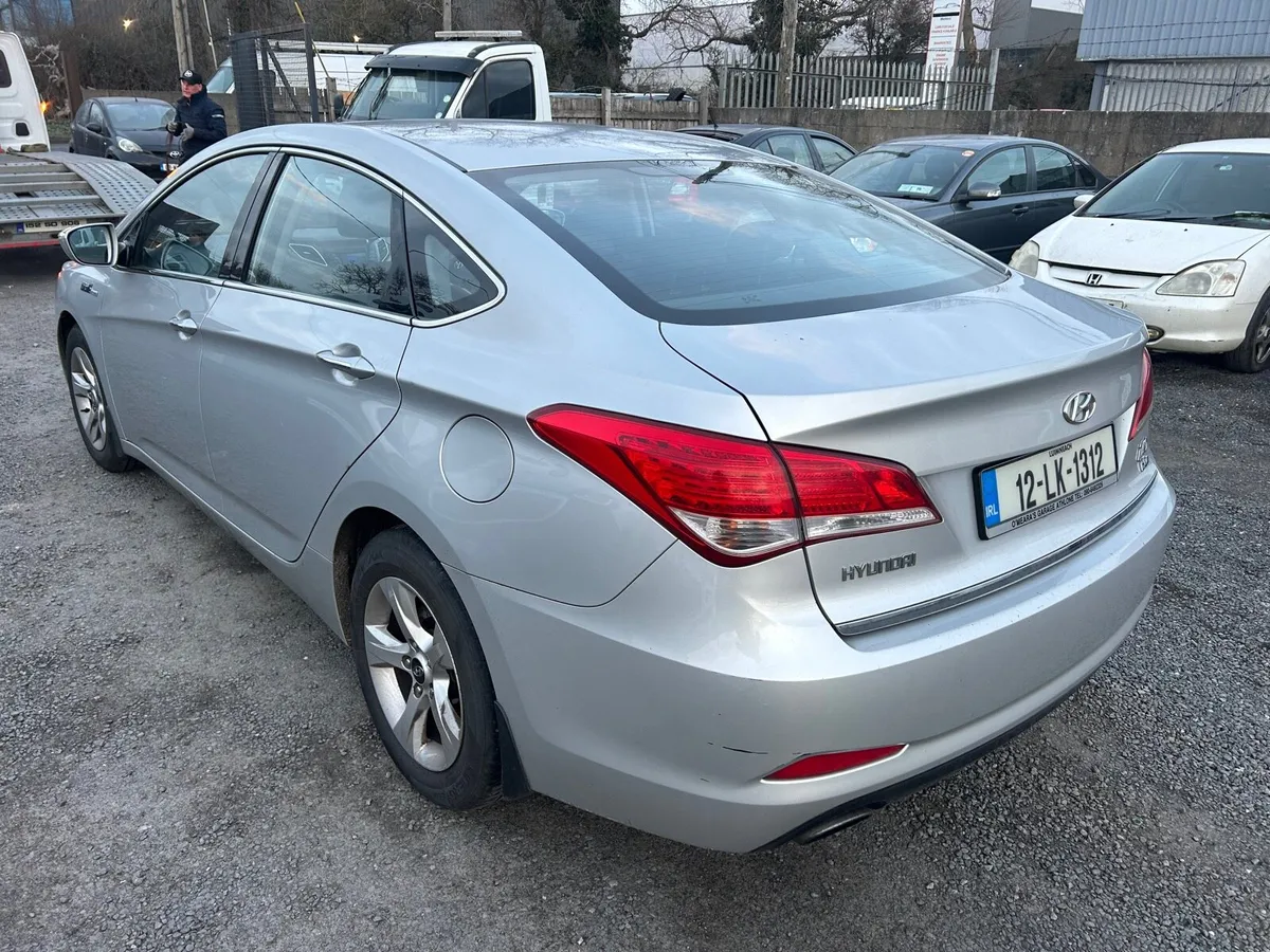 2012 Hyundai i40 For breaking - Image 3