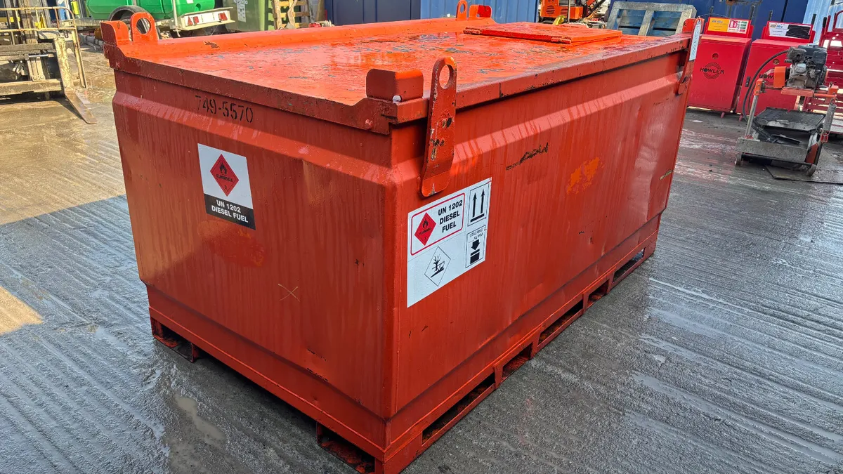 2750 Litre Transtore Diesel Bowser - Image 4