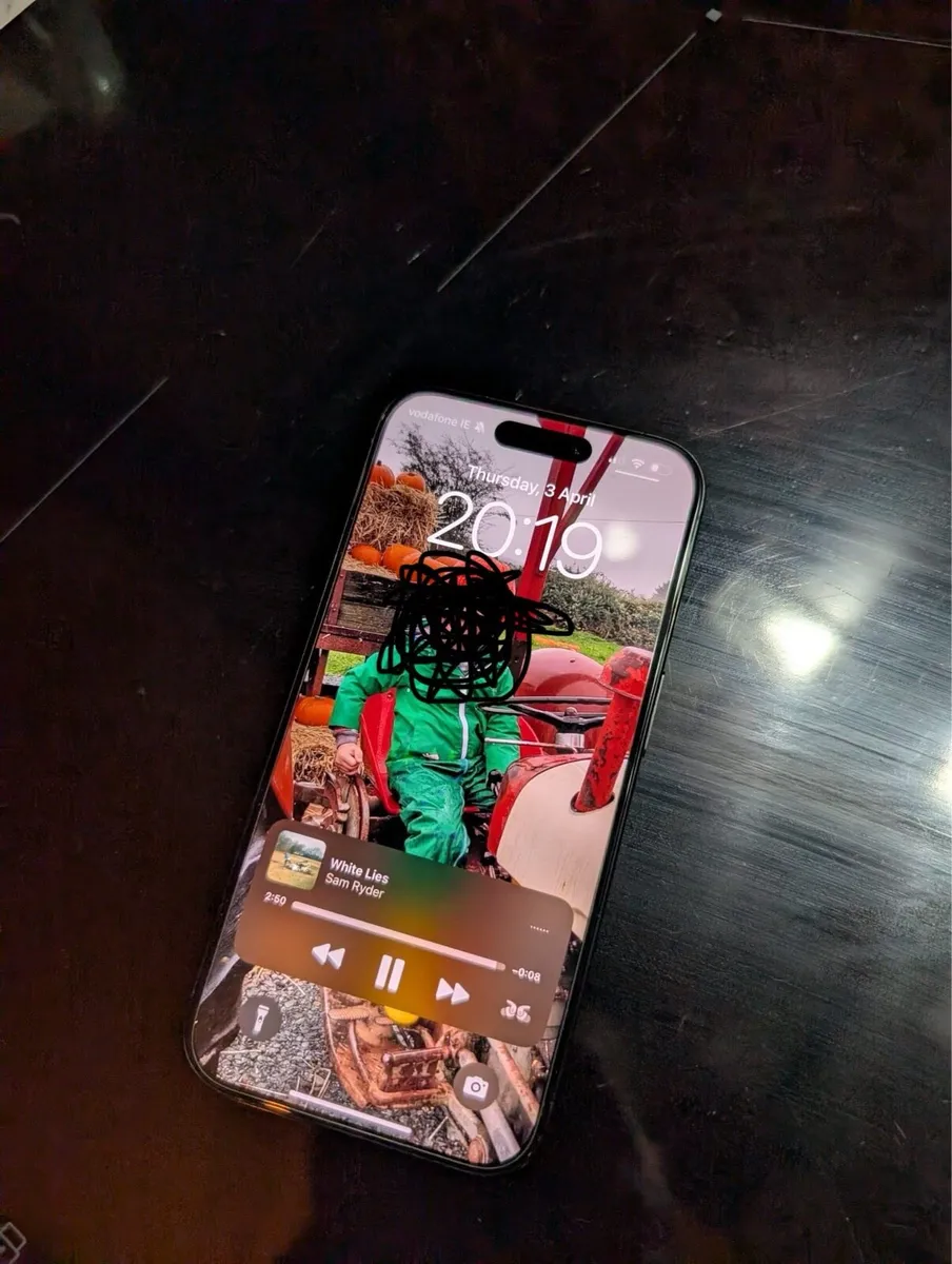 iPhone 16 Pro 256GB - Image 1