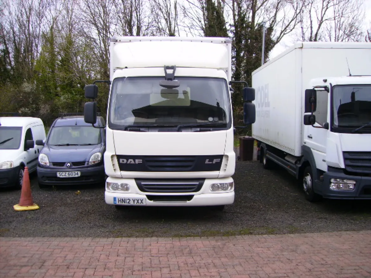 DAF LF45 LOW KM 225529  IN GREAT ORDER - Image 2