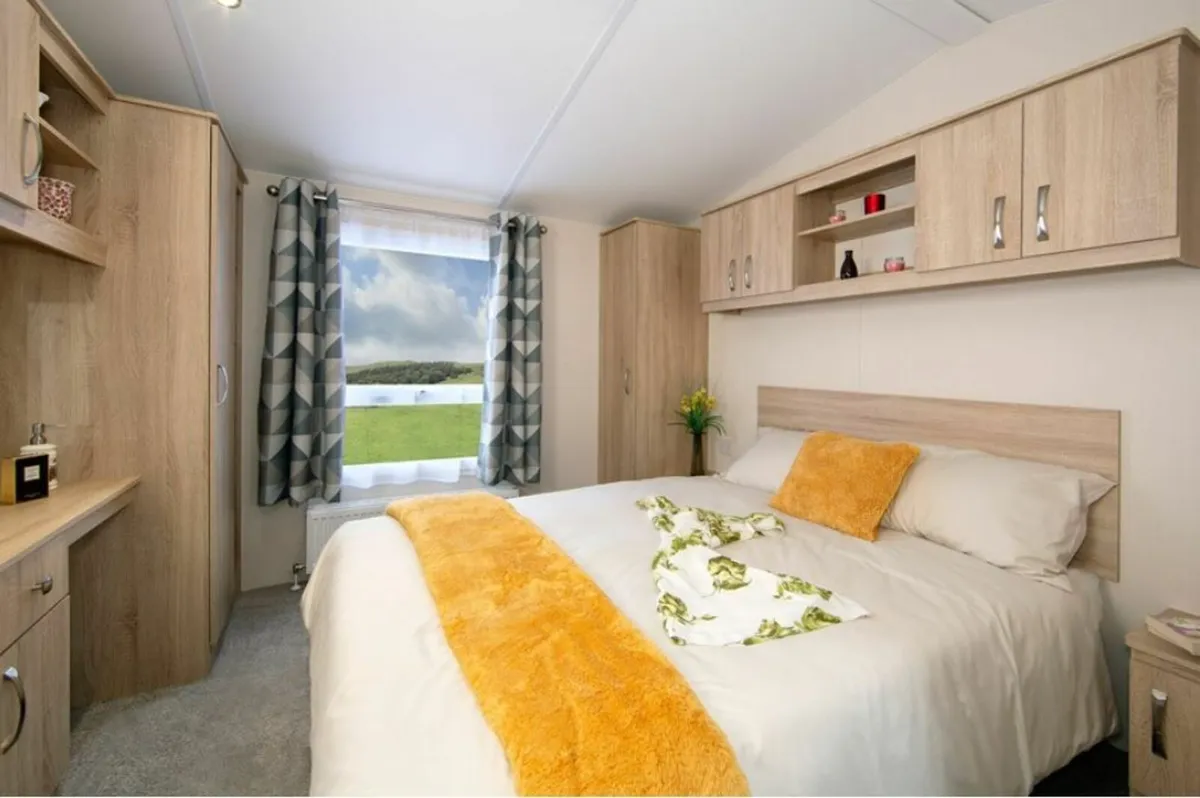 Ex Demo Europa Cypress 3 Bedroom Mobile Home - Image 3