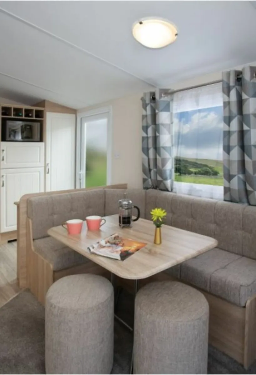 Ex Demo Europa Cypress 3 Bedroom Mobile Home - Image 2