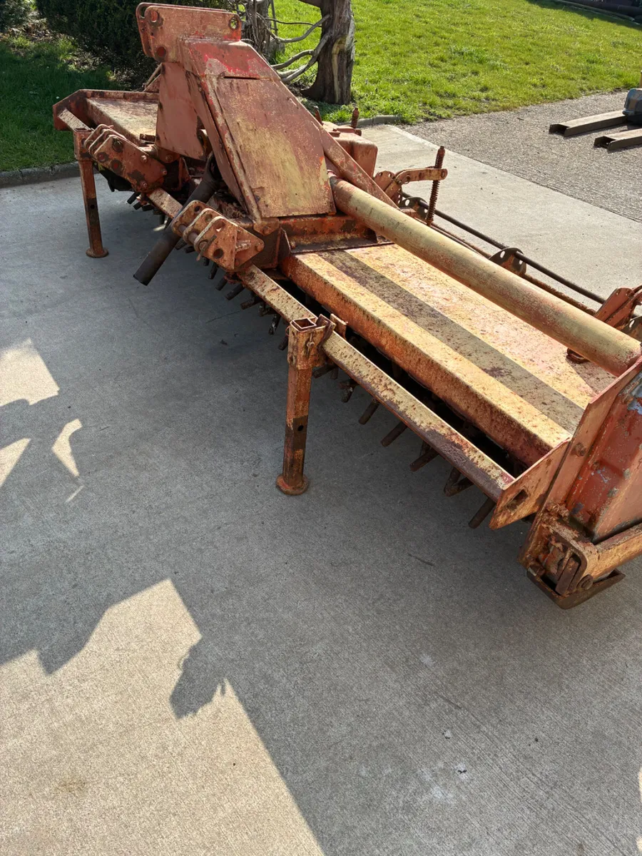 Howard 120” rotaspike - Image 3