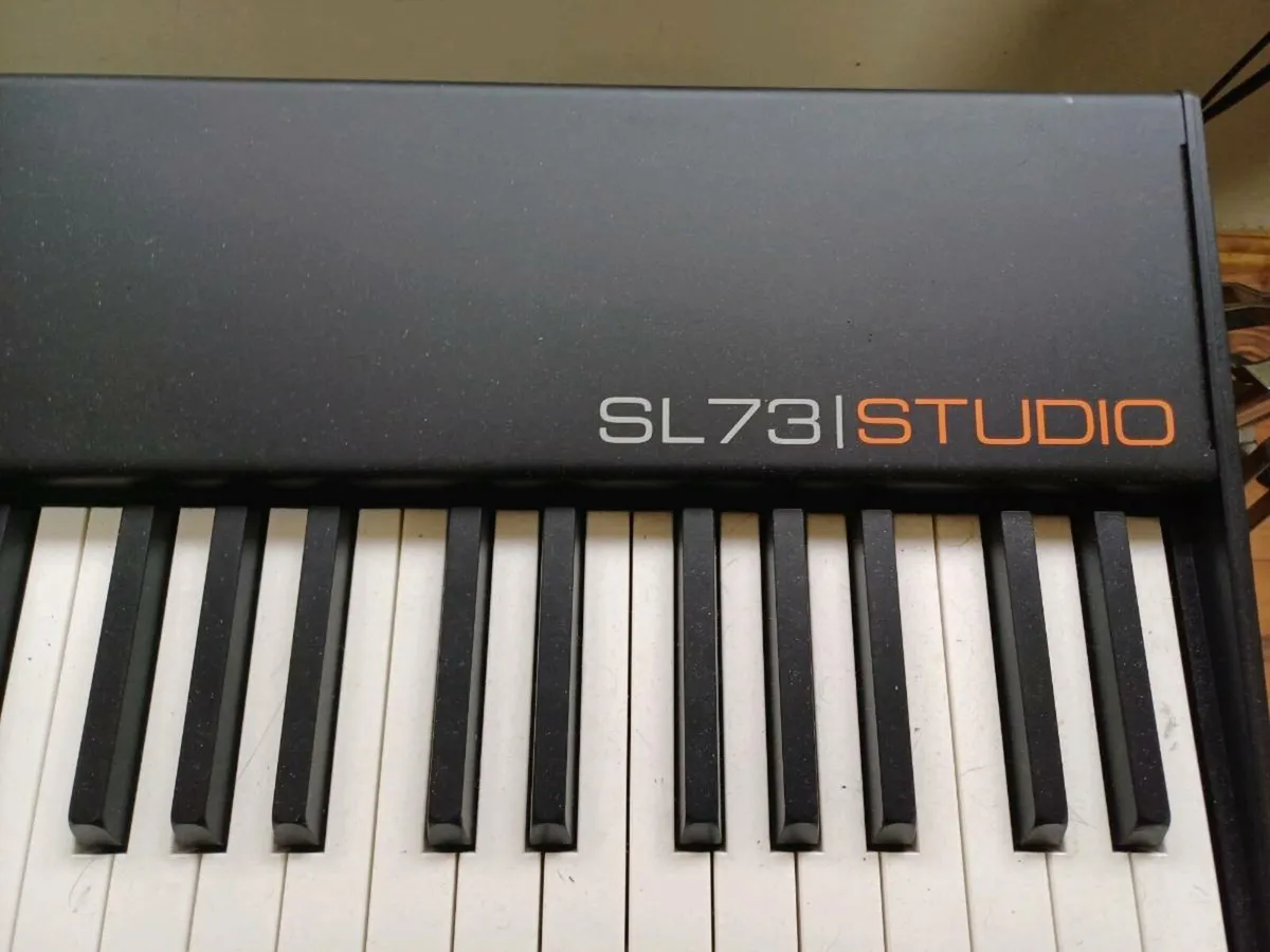 Studiologic SL73 midi controller - Image 2