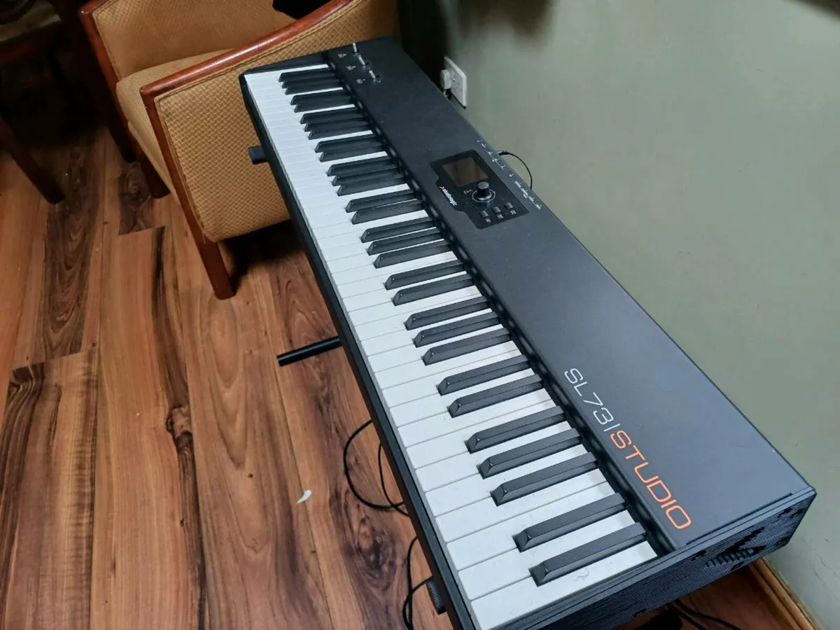 Studiologic SL73 midi controller - Image 4