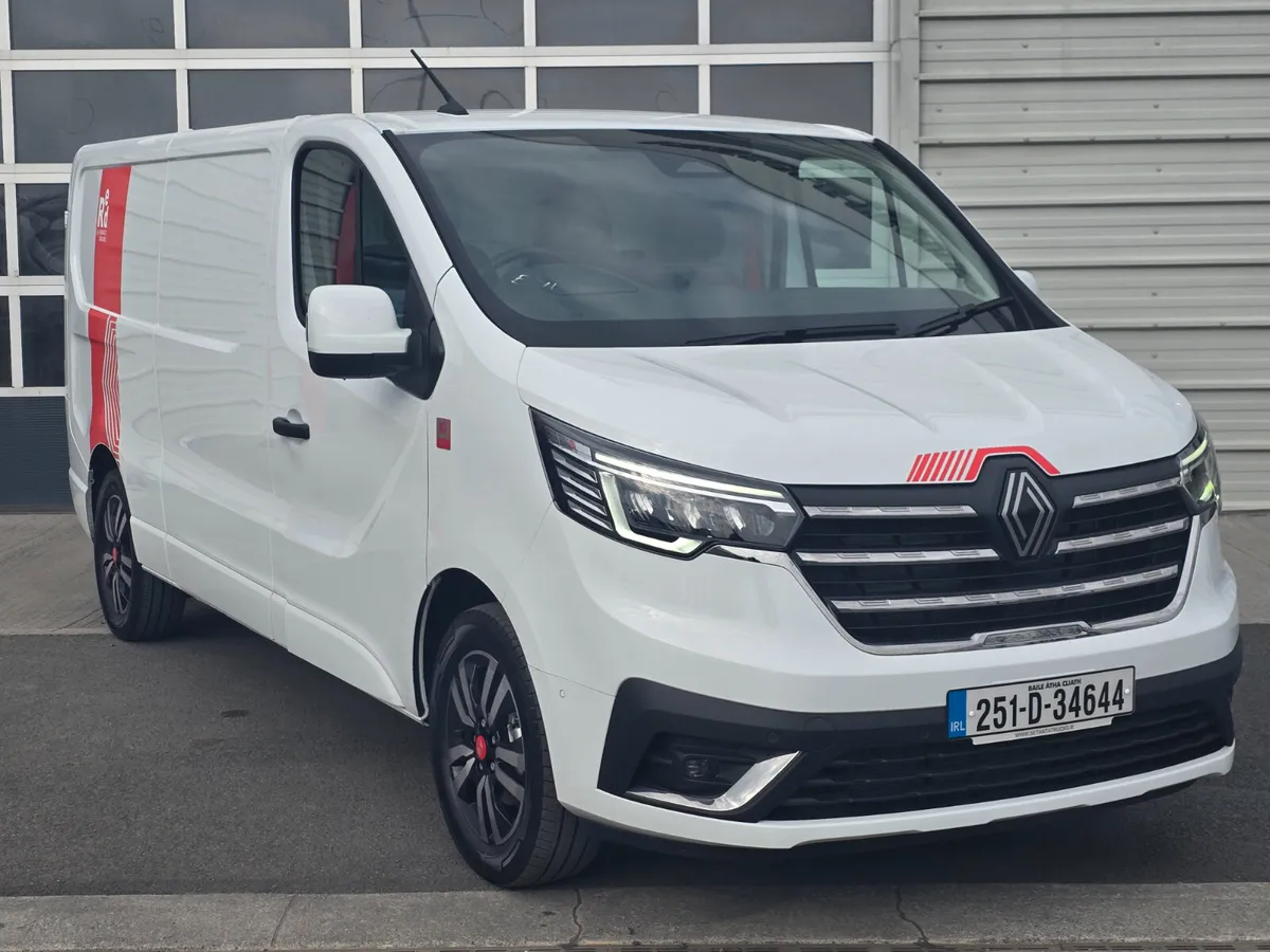 Renault Trafic Exclusive 170BHP Auto ( Demo Model - Image 1