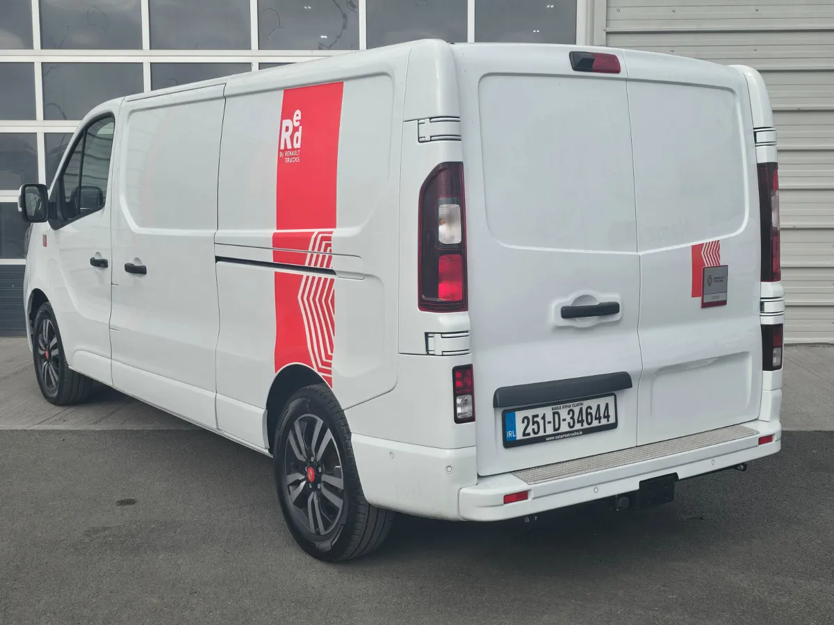 Renault Trafic Exclusive 170BHP Auto ( Demo Model - Image 4