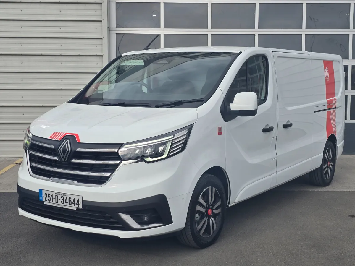 Renault Trafic Exclusive 170BHP Auto ( Demo Model - Image 3