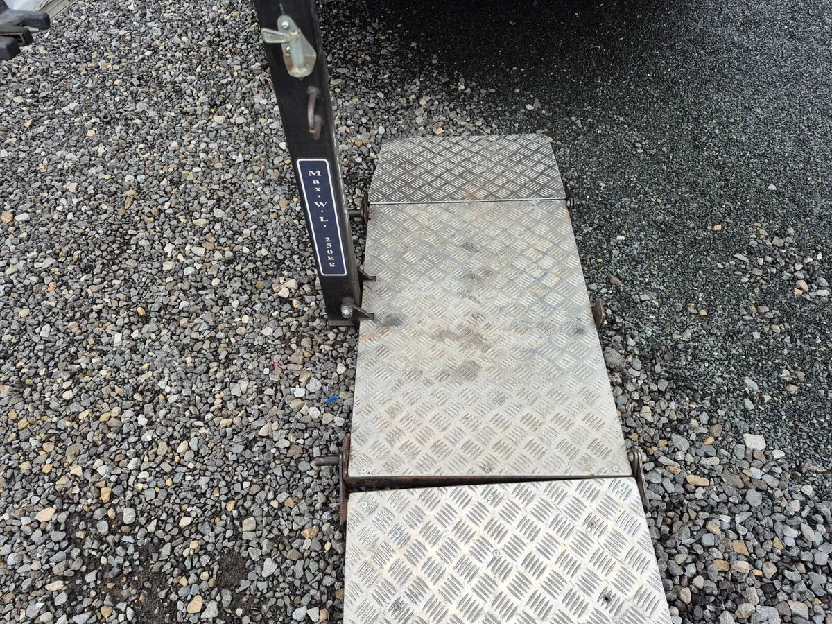 12V HOIST LIFT - Image 2