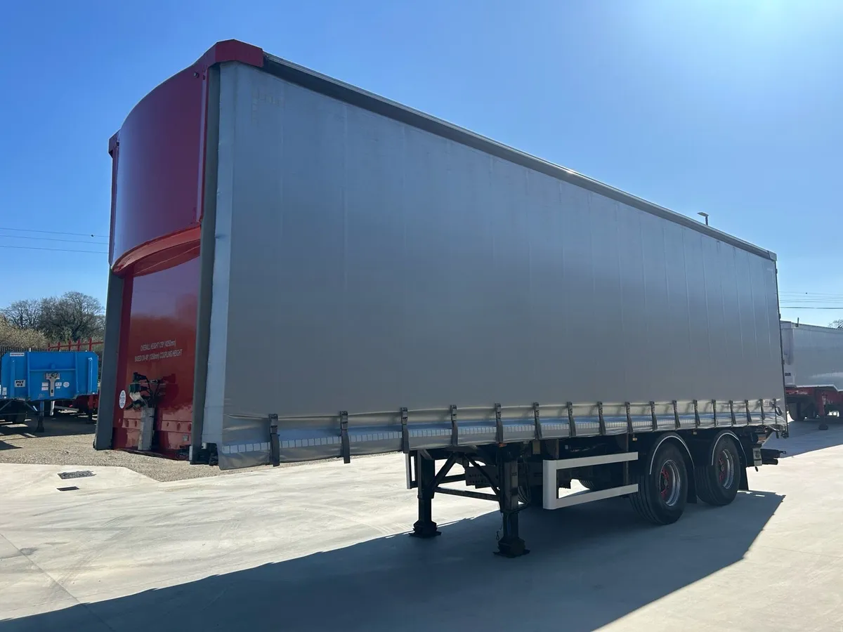 2013 36 feet  Curtainsider - Image 2