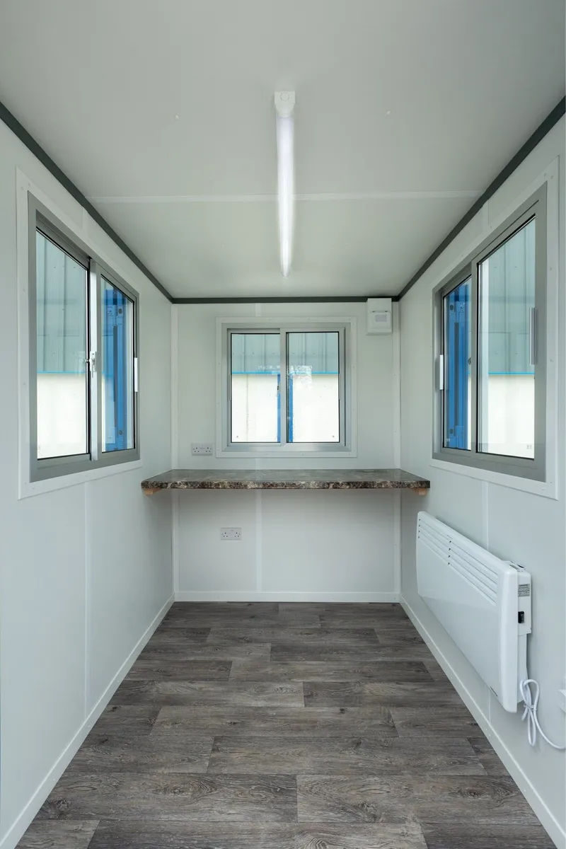 Anti vandal office - Image 4