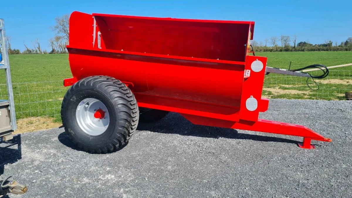 New Belmac BEL75 Dung Spreader - Image 3