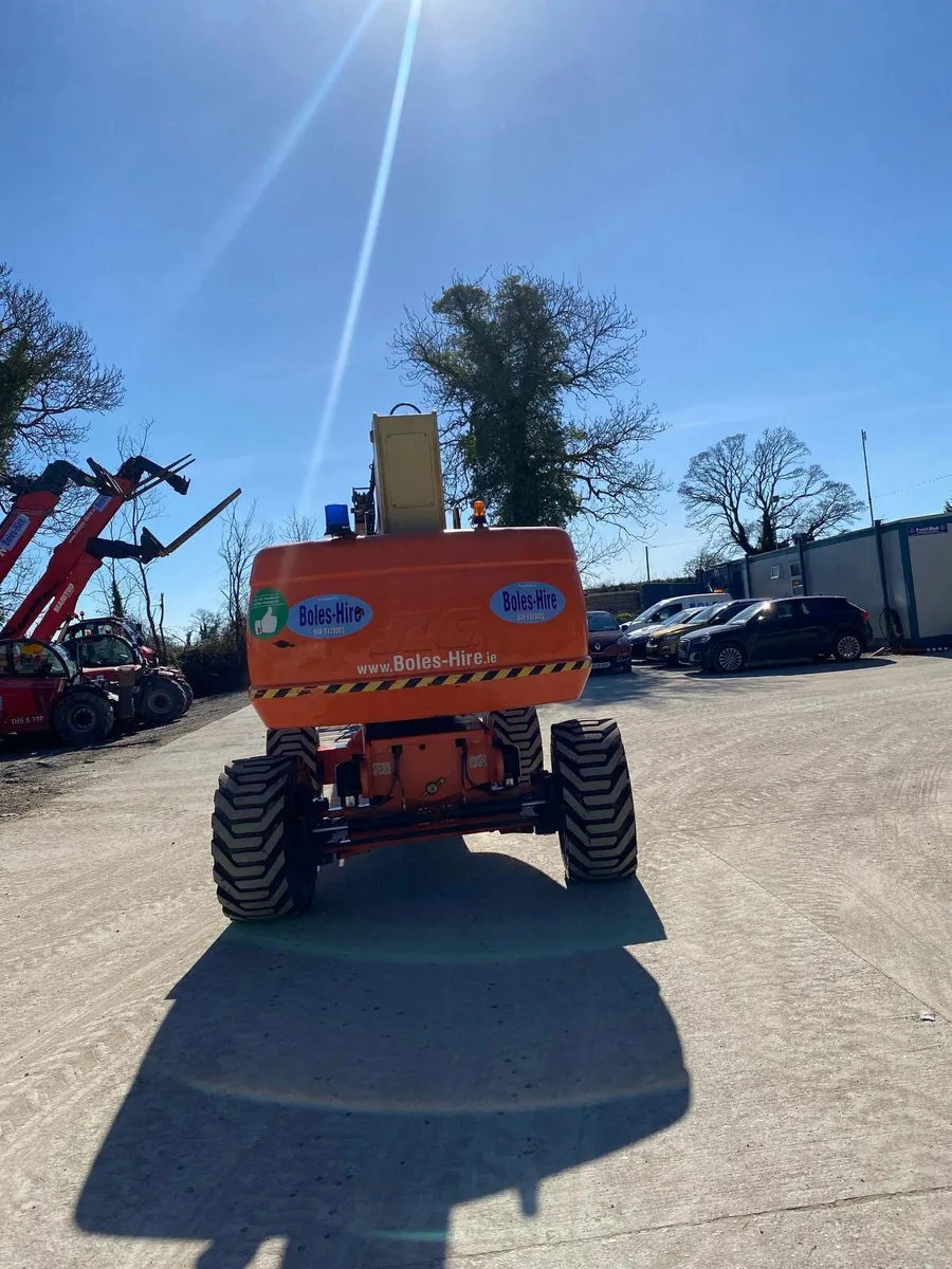2018 JLG 860 - Image 4