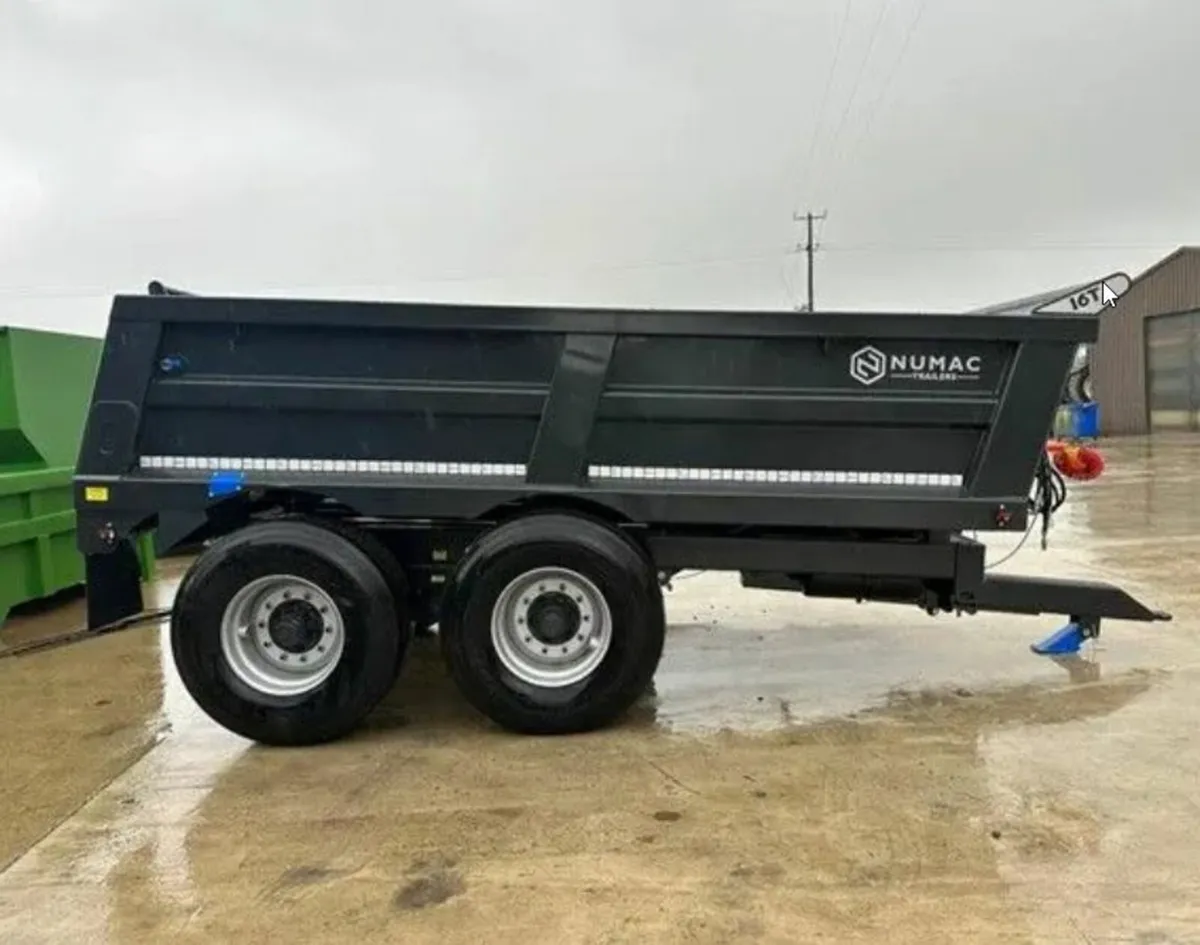16-Ton Numac Dump Trailer with Magic Door NEW - Image 1