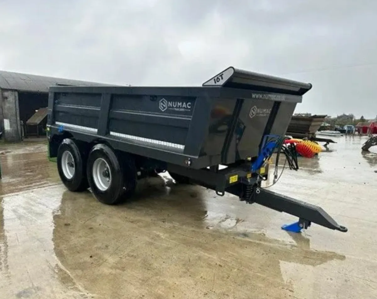 16-Ton Numac Dump Trailer with Magic Door NEW - Image 3