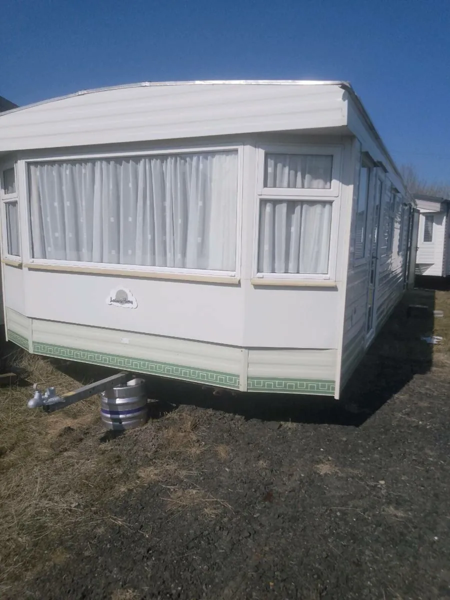 Mobile home - Image 1