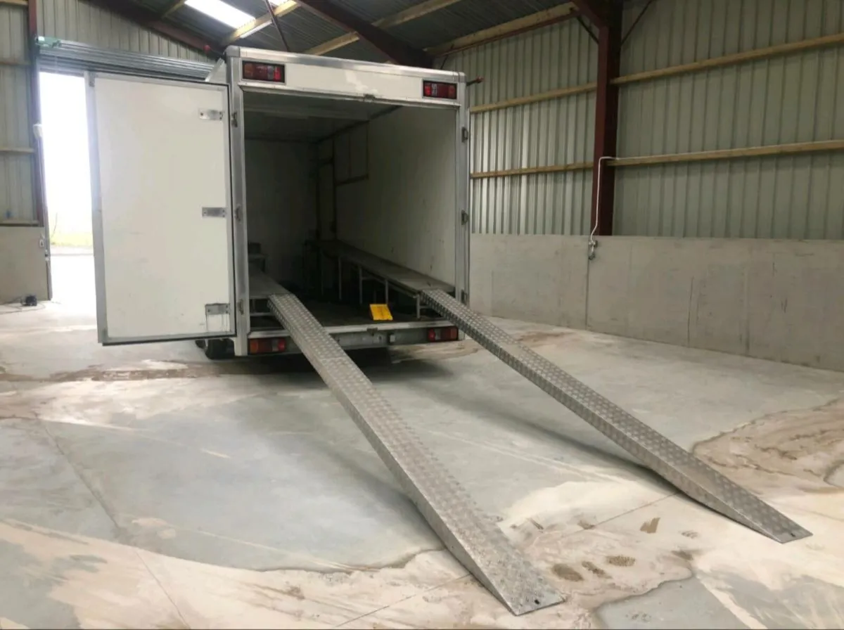 Car transporter / box trailer - Image 4