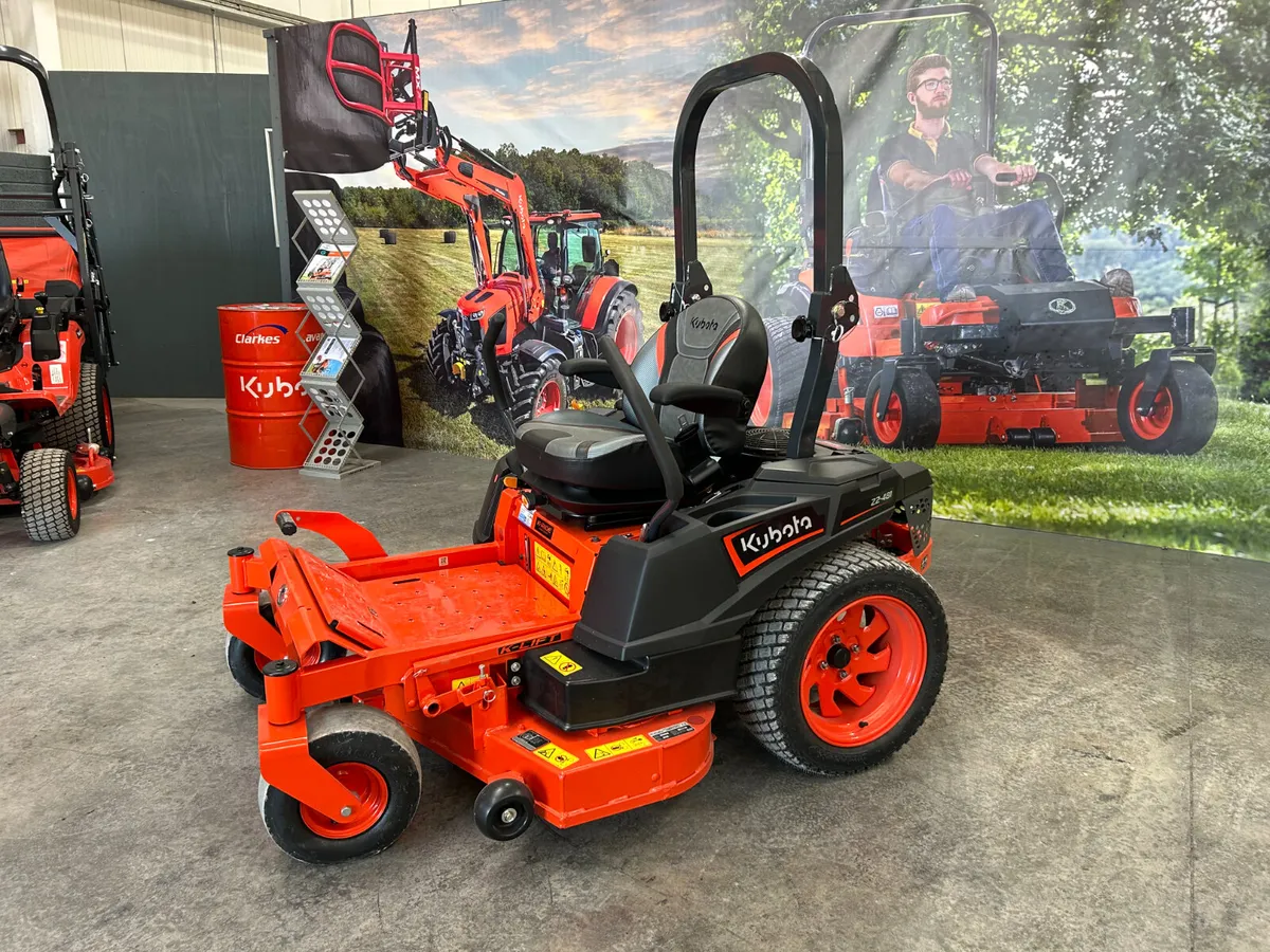 Kubota Z2-481 Zero Turn Mower - Image 1