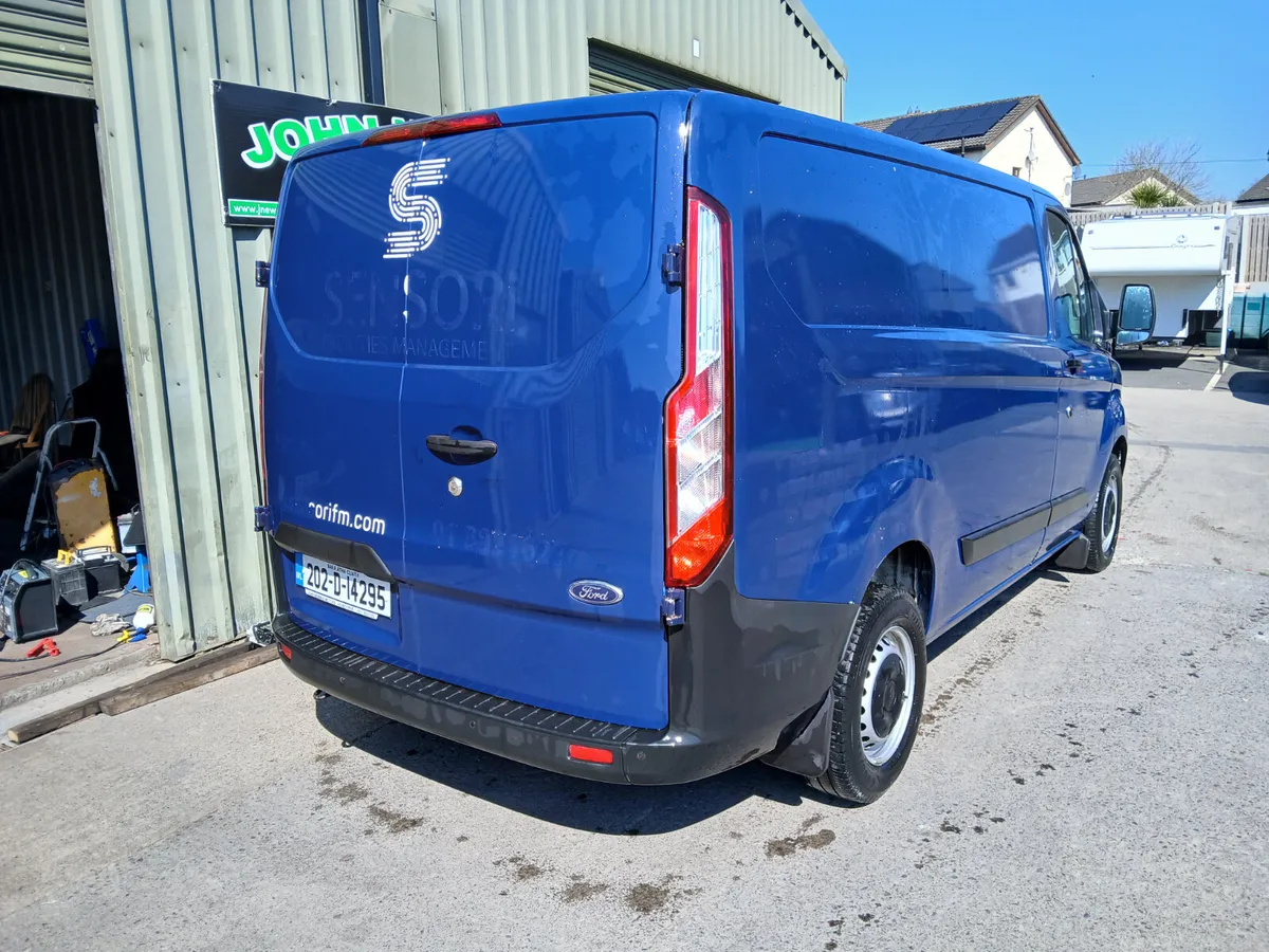 Ford Transit custom 2020 1 owner low mileage - Image 4