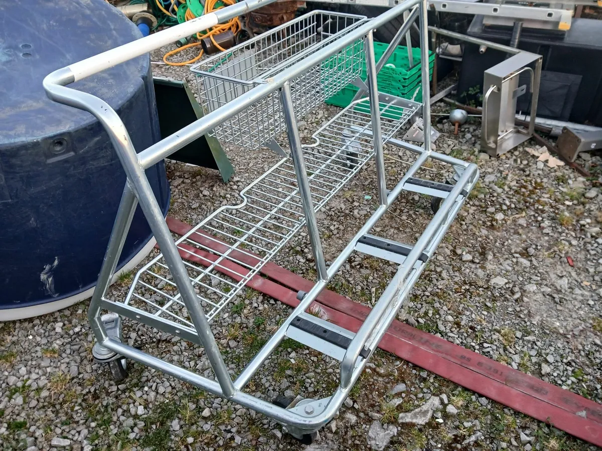 Trolley - Image 1