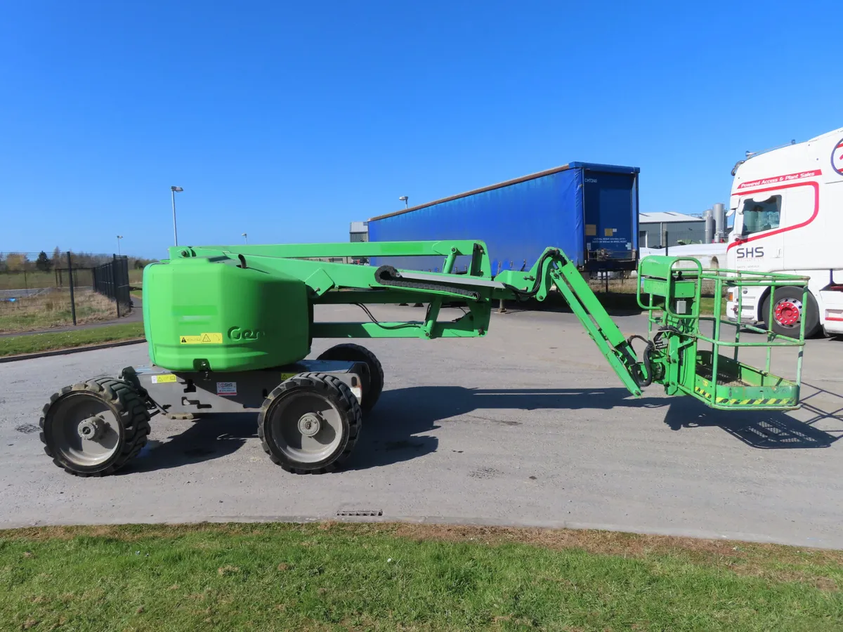 Genie Z45/25J Articulating Boom Lift 2012 - Image 2