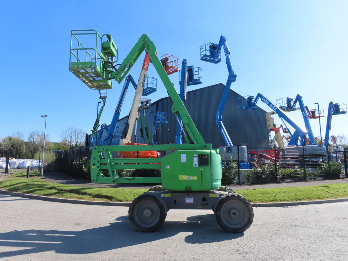 Genie Z45/25J Articulating Boom Lift 2012 - Image 3