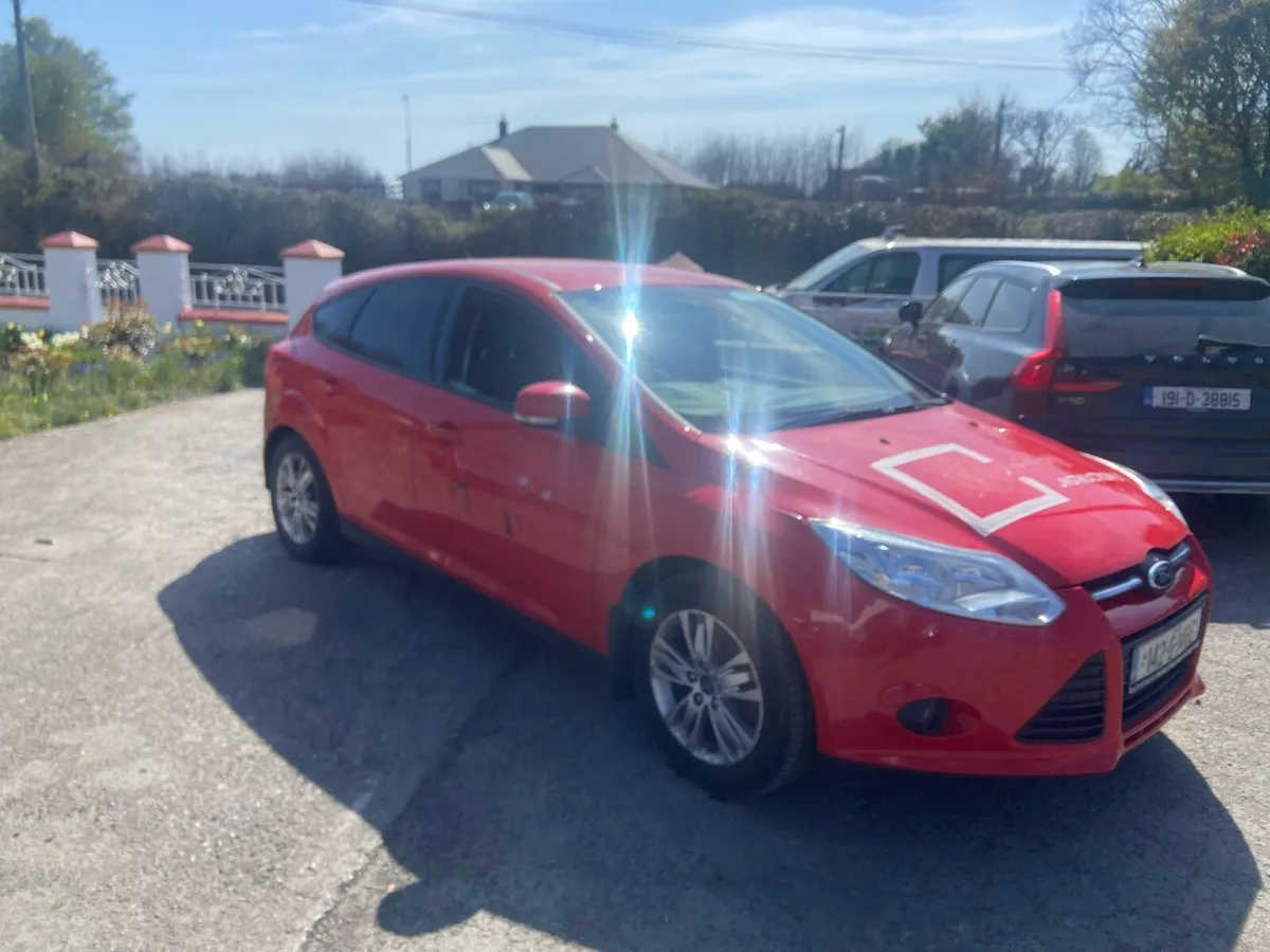 142 ford focus van new doe and tax - Image 1