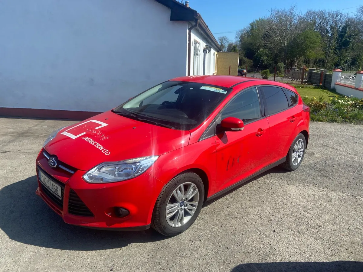 142 ford focus van new doe and tax - Image 2