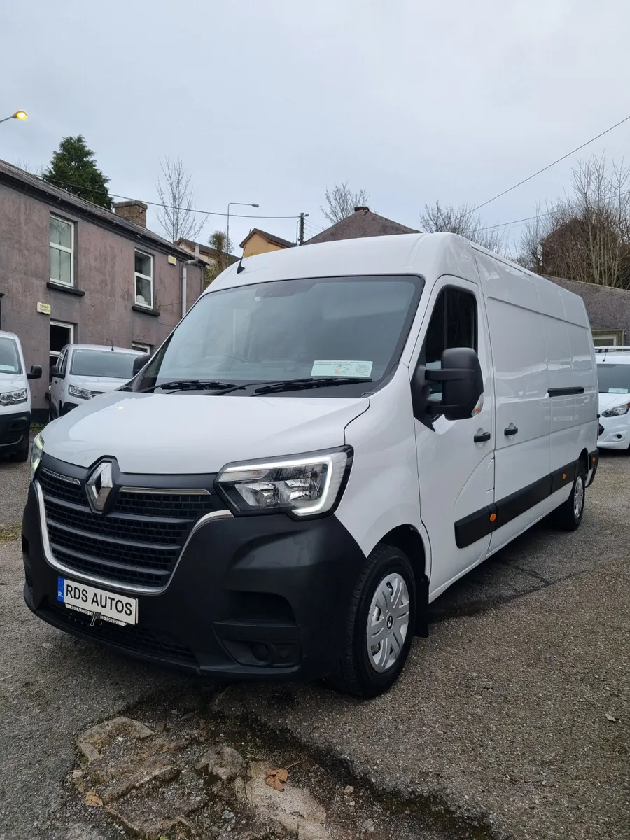 🔥20 RENAULT MASTER F/GLASS🔥 - Image 3