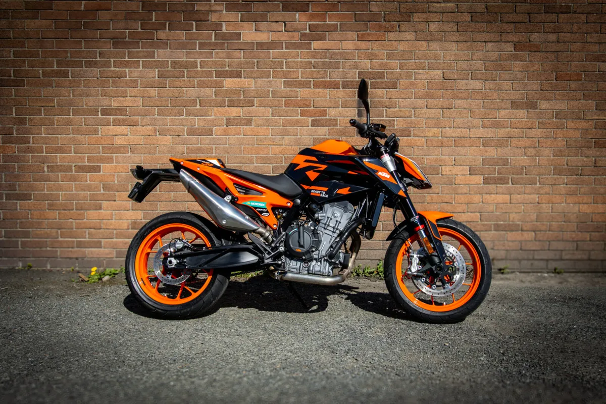 KTM 890 Duke 2024 - Image 1