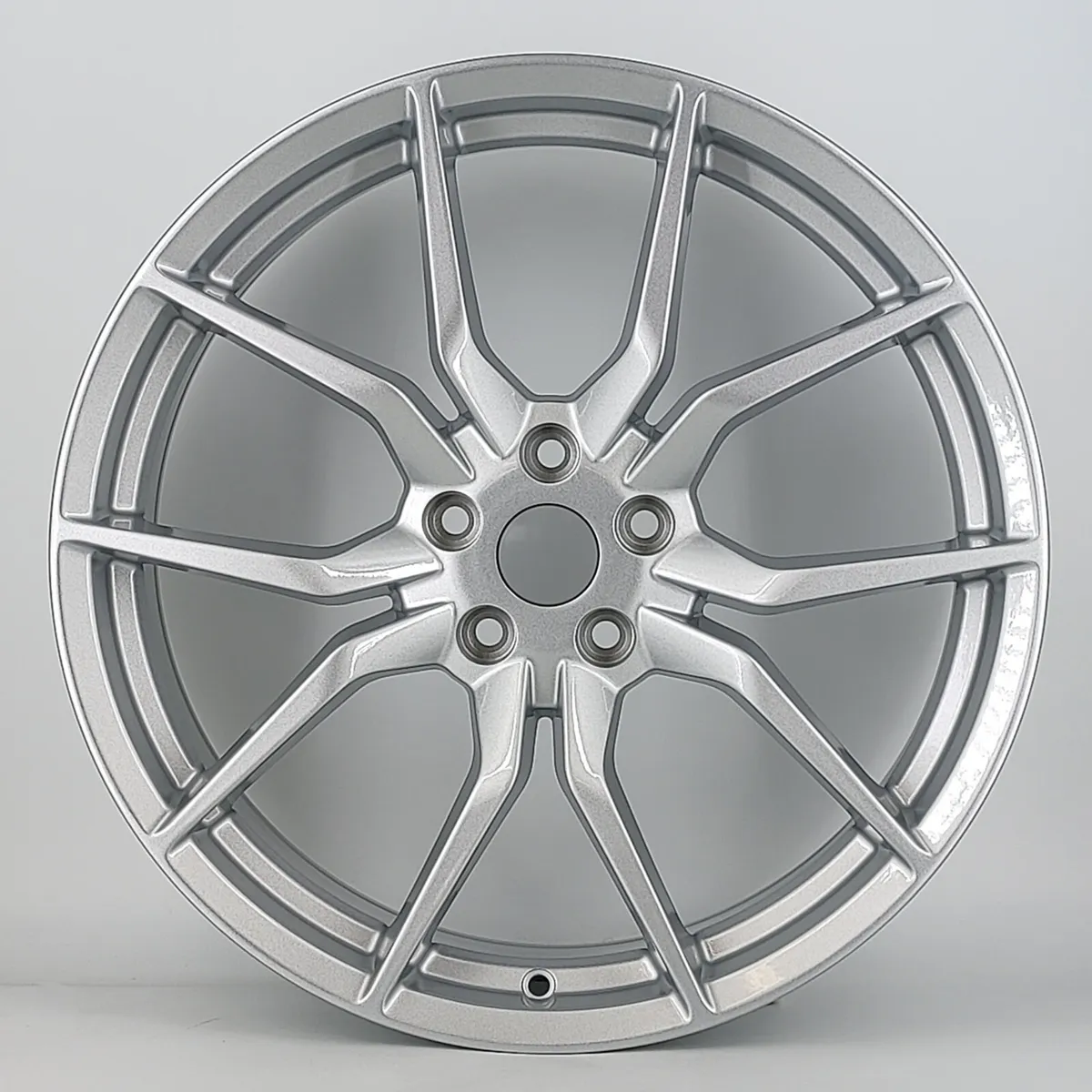 19” focus rs silver 5x108
