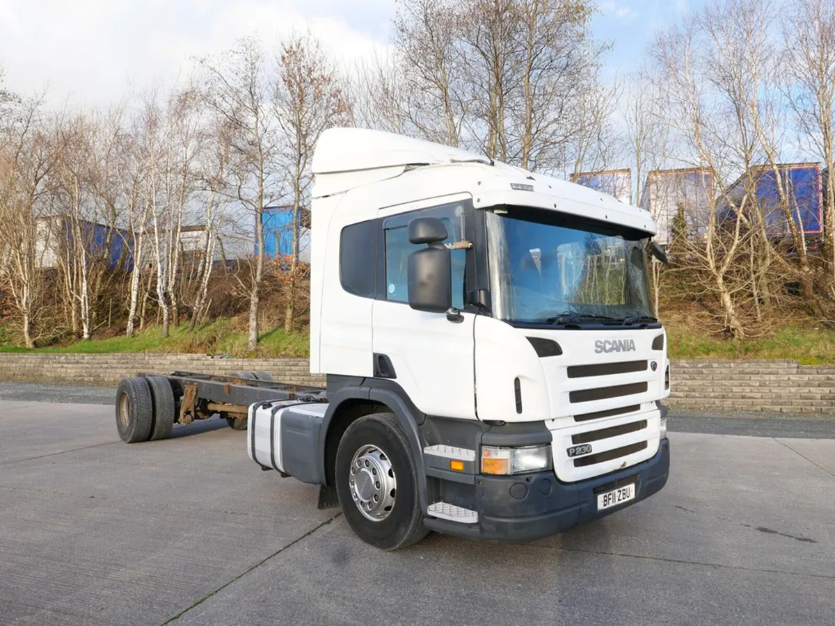 Scania P230 Chassis Cab 4x2  Manual Gearbox - Image 1