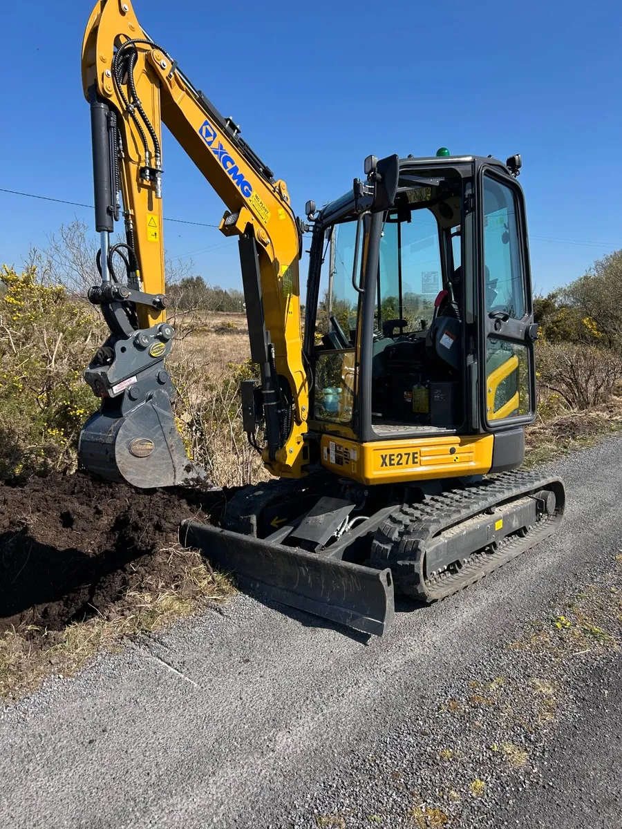 Digger Hire - Image 1