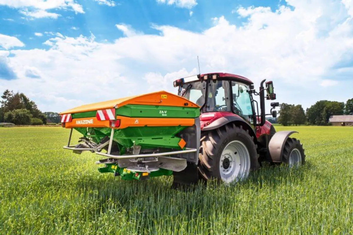 Amazone ZAV Fertiliser Spreaders - Image 2