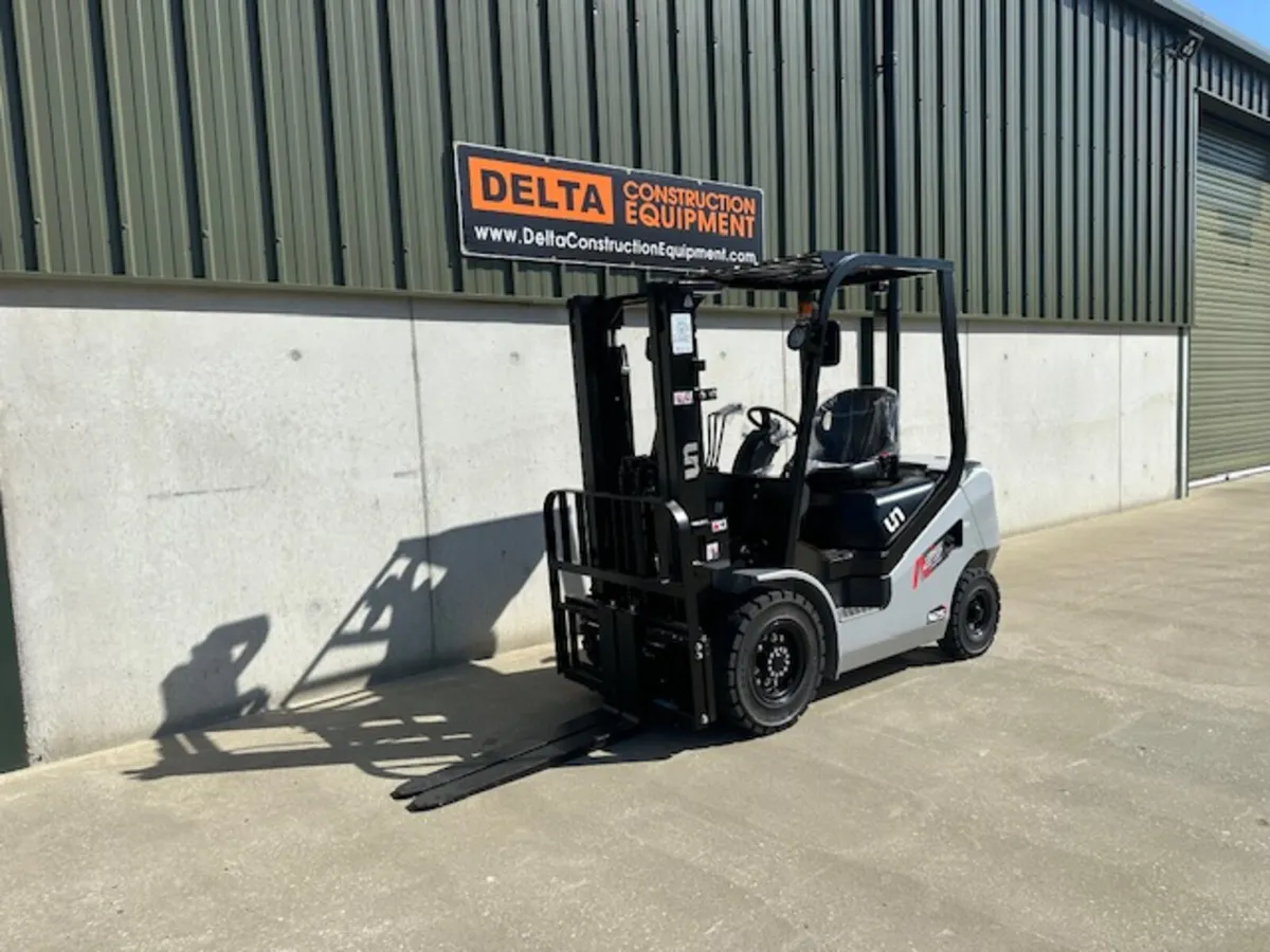 New Unused 2025 UN 2.5Ton N-Series Diesel Forklift - Image 4